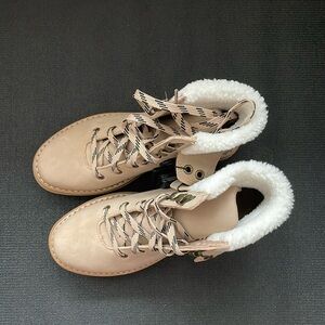 Beige Woman Hiker Boots
